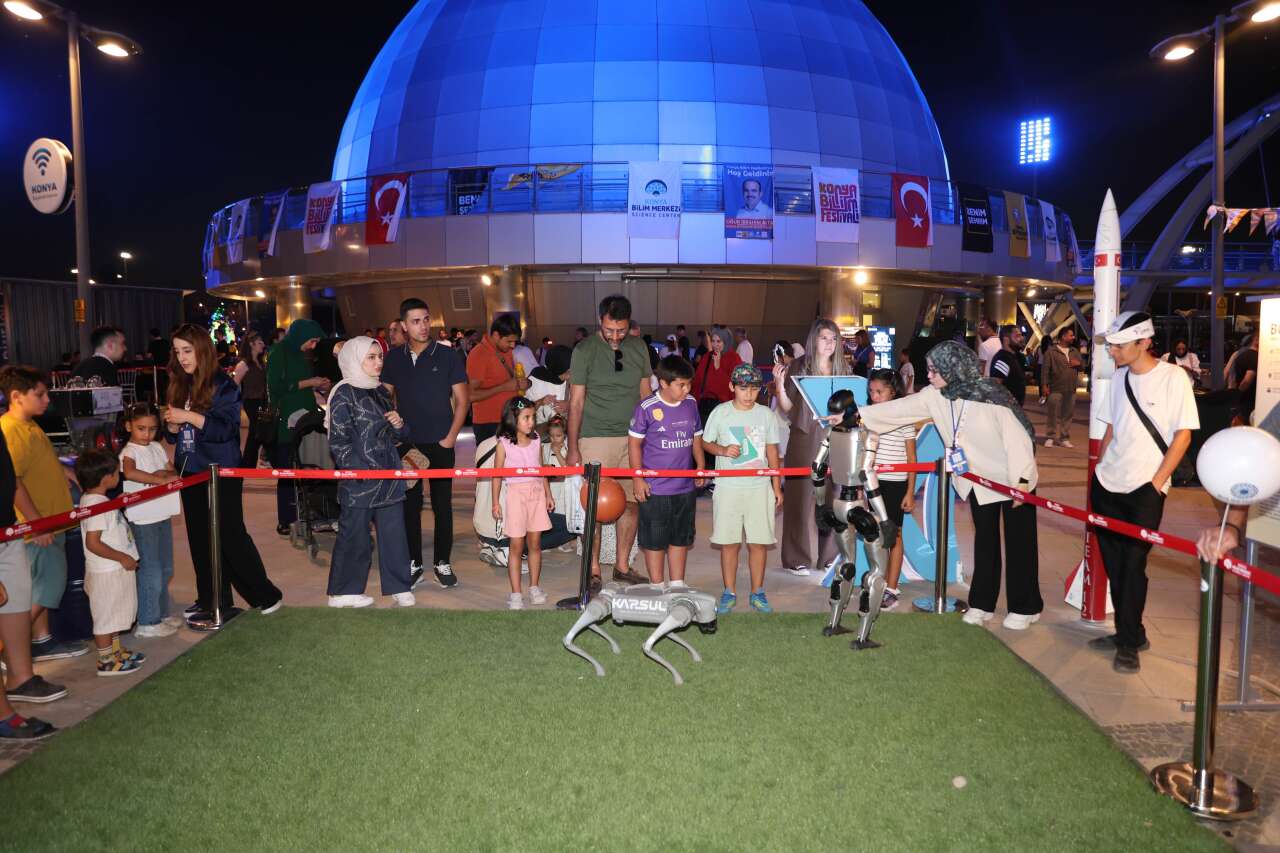 Konya’da bilim ve teknoloji şöleni ilk günden alana sığmadı 25
